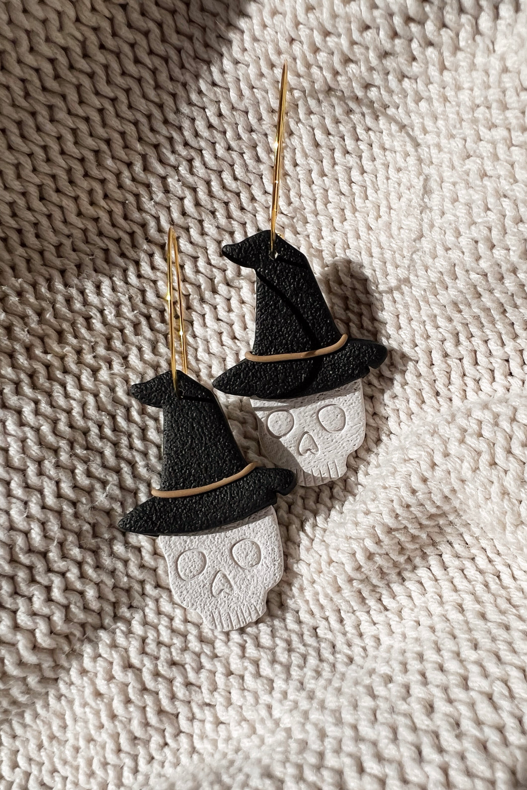 witch skull hoops