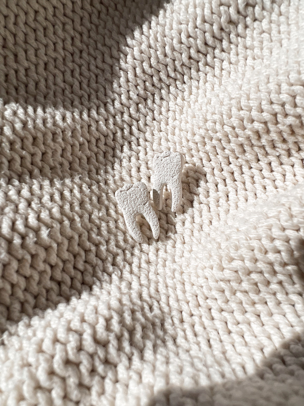 tooth studs