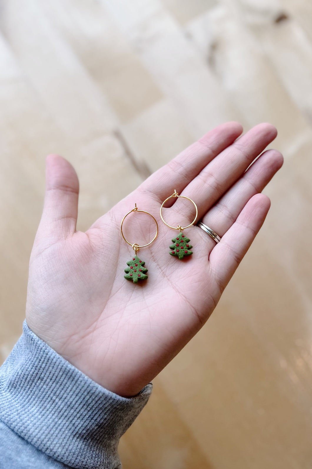 Christmas tree dangles