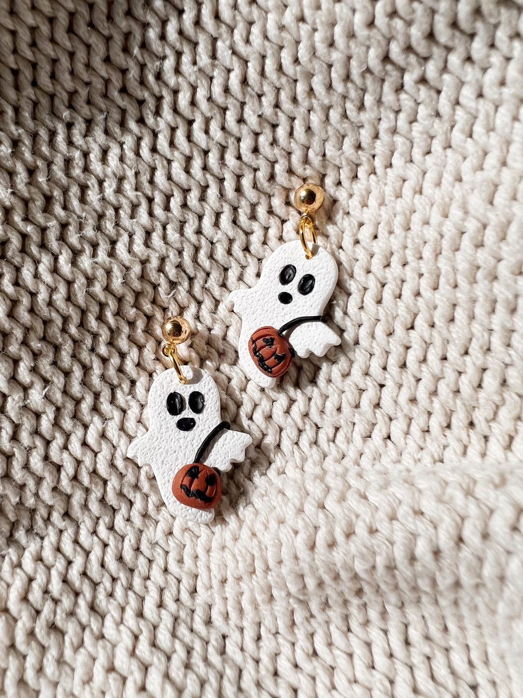 trick-or-treat ghosties