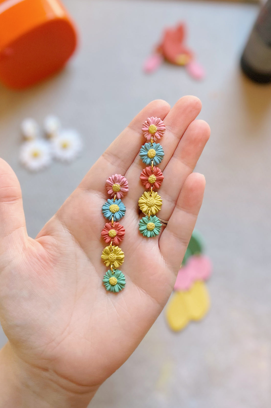 spring pastel daisies