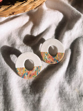 Load image into Gallery viewer, organic donut studs
