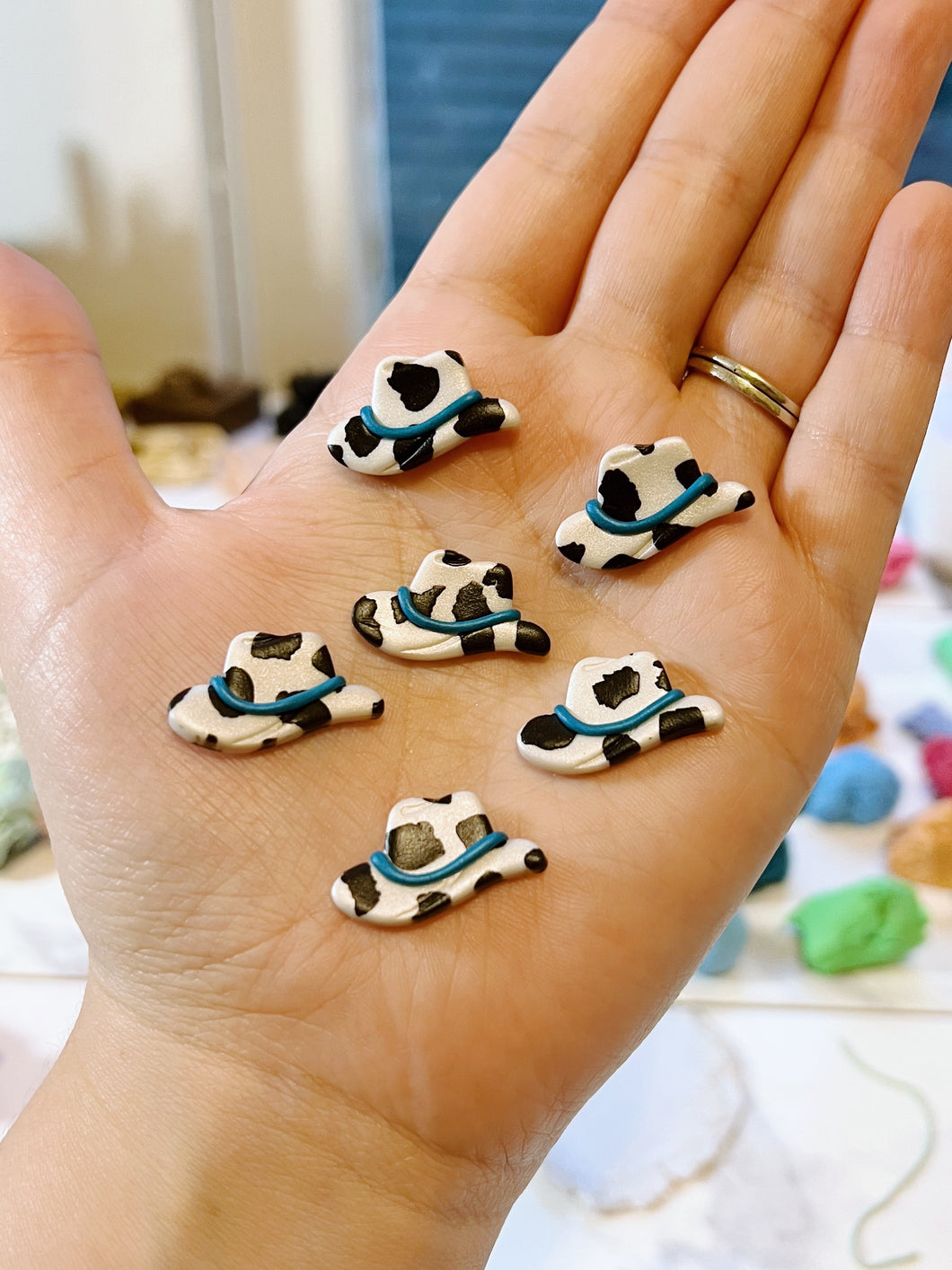 COWboy hat studs