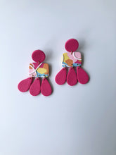 Load image into Gallery viewer, springs super dangles
