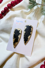 Load image into Gallery viewer, black &amp; gold dagger studs
